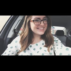 Meet your Posher, Maddi